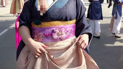 【AI绘画】超短裙美少女展现绝美身材